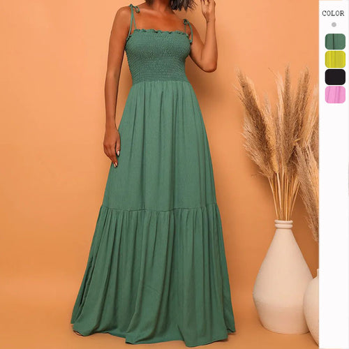 Maxi dress for women with elastic bodice and playful knot Chic & Stil