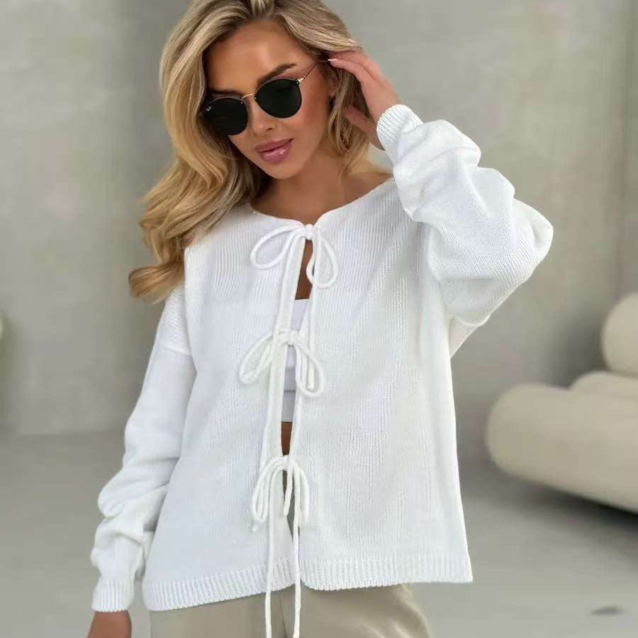 Pull en tricot épais pour femmes avec des liens tendance et une coupe décontractée Chic & Stil