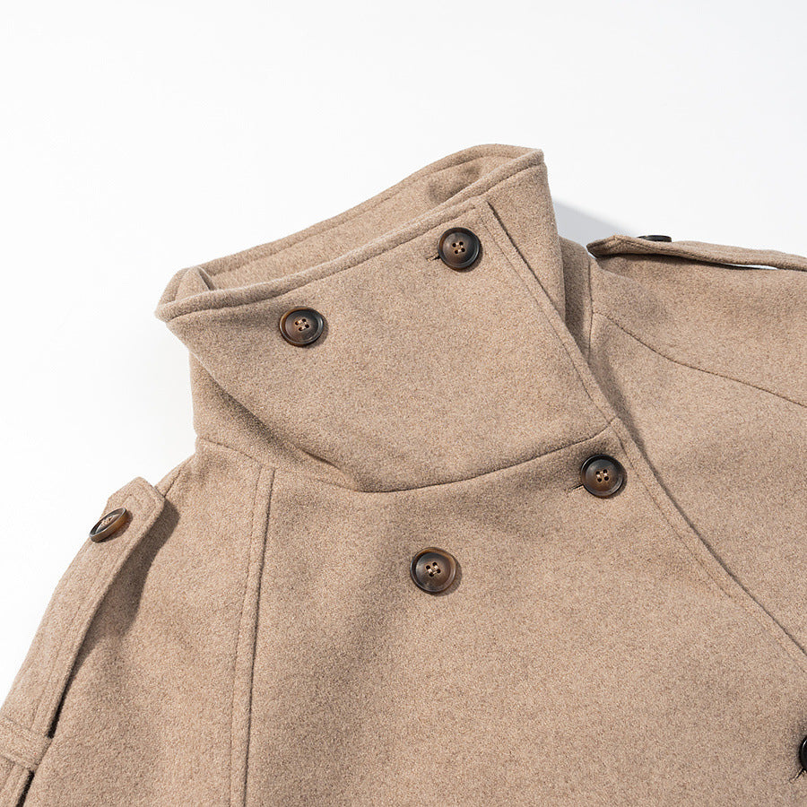 Veste en laine élégante pour femmes avec col haut et boutons décoratifs Chic & Stil