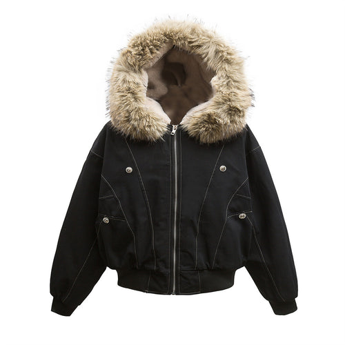 Fashionable winter coat for ladies with cozy fur collar Lune London