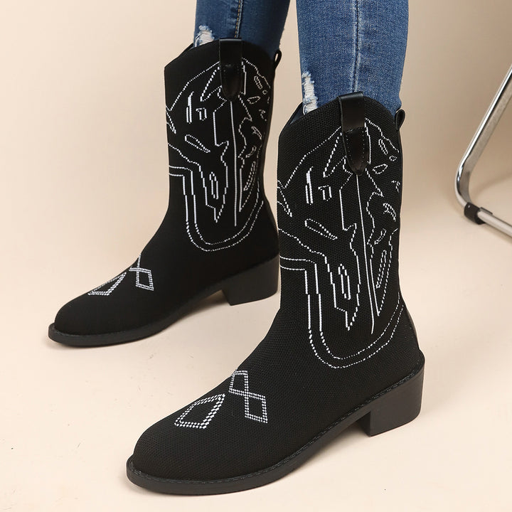 Women's cowboy boots with an artistic embroidered pattern and a sturdy heel Lune London