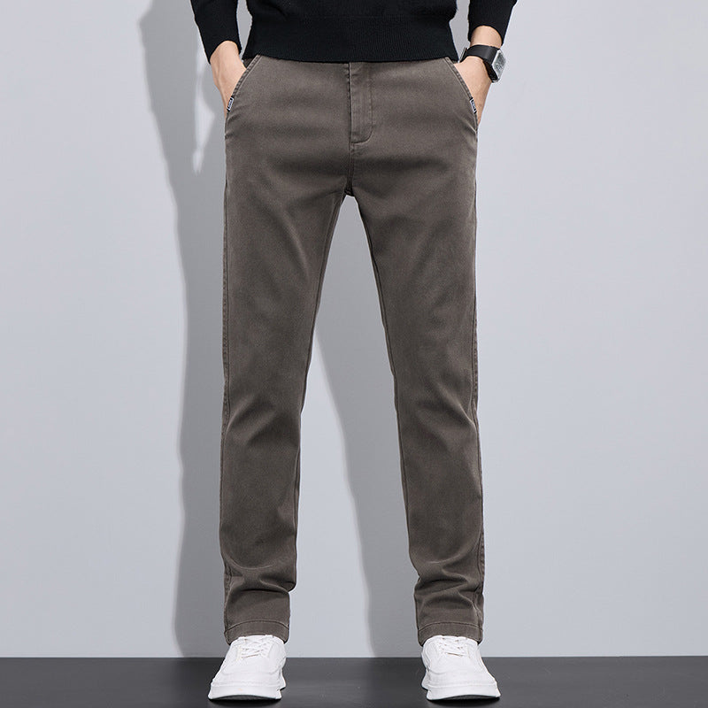 Elegant chino pants for men with slim-fit cut and versatile pockets Lune London