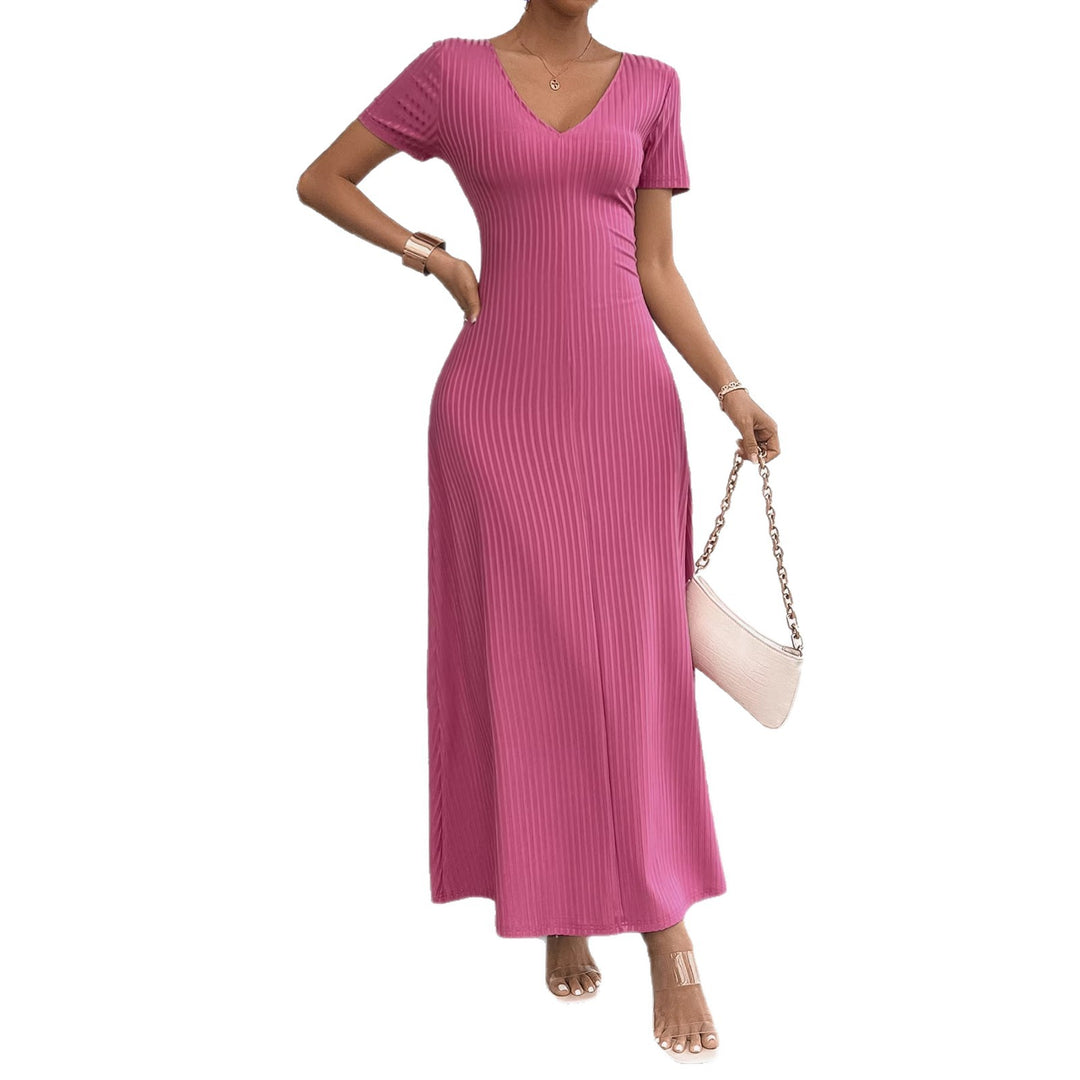 Maxi dress with long sleeves for women with elegant V neck and ribbed texture Chic & Stil