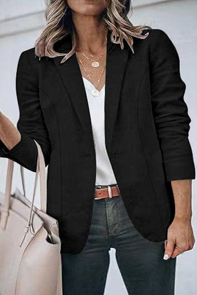 Blazer jacket for women with an elegant design and versatile styling options Lune London