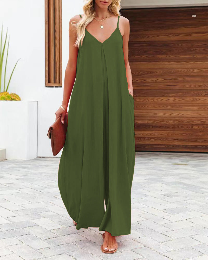 Maxi dress for women with adjustable straps and side pockets Lune London