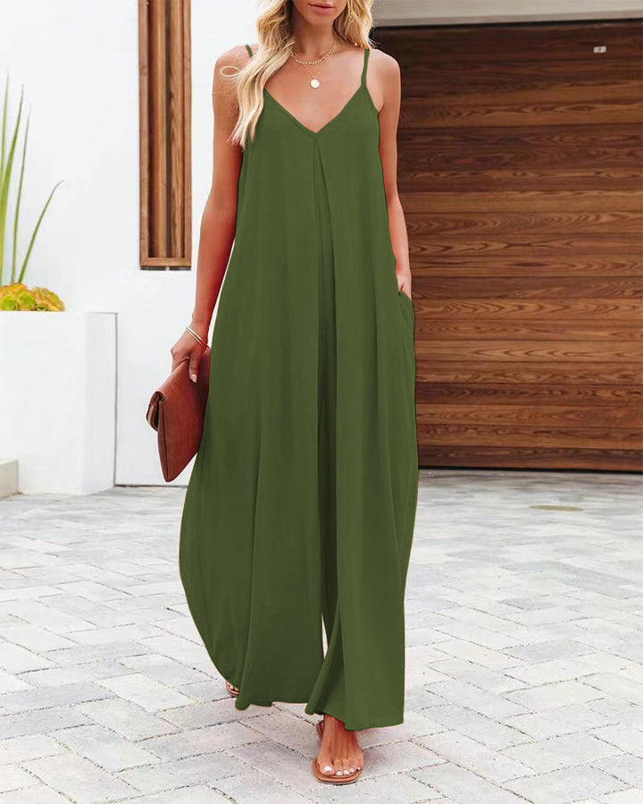 Maxi dress for women with adjustable straps and side pockets Lune London