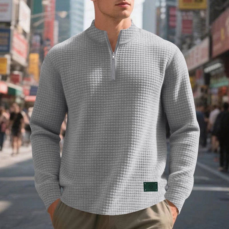 Pullover for men with structured design and high collar Lune London