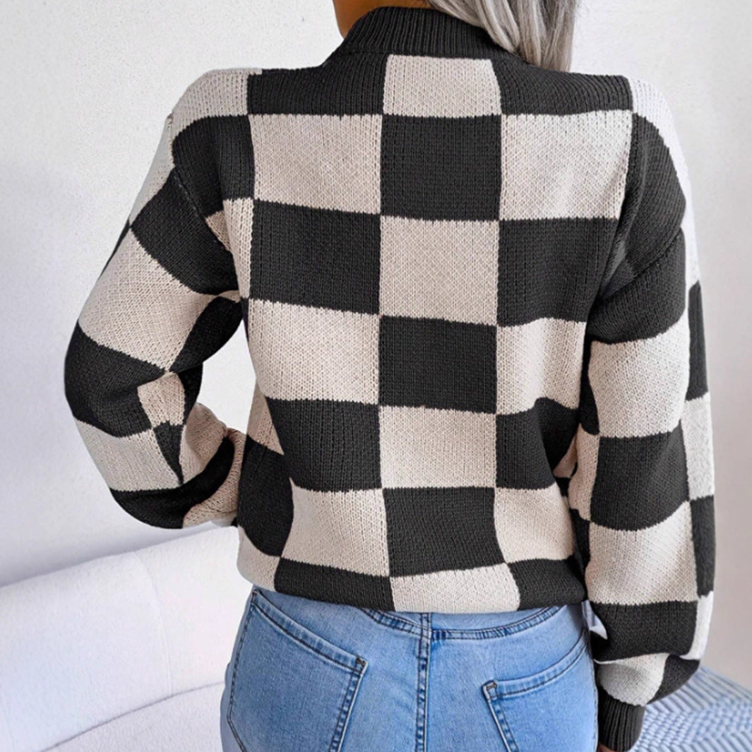 Ladies Knitted Sweater with Plaid Pattern and Trendy Round Neck Lune London