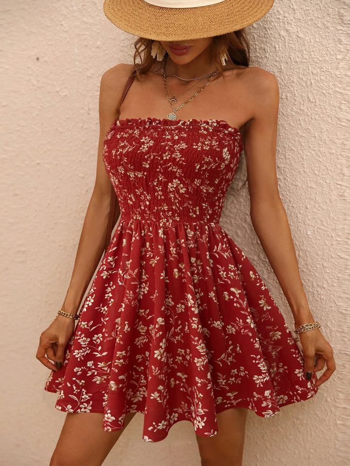 Robe Mini d'été pour Femmes avec Design Floral et Haut Élastique Chic & Stil