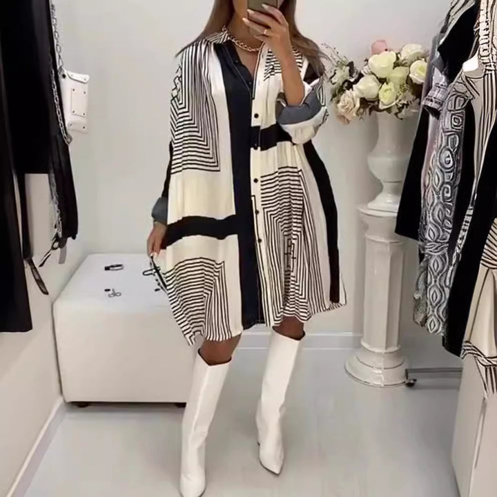 Robe chemise pour femmes avec motif graphique et manches volumineuses Chic & Stil
