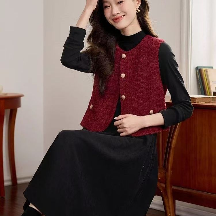 Gilet en tricot pour femmes avec détails de bouton Chic & Stil