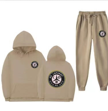 Women's comfortable leisure lounge suit with kangaroo pocket and modern logo Lune London