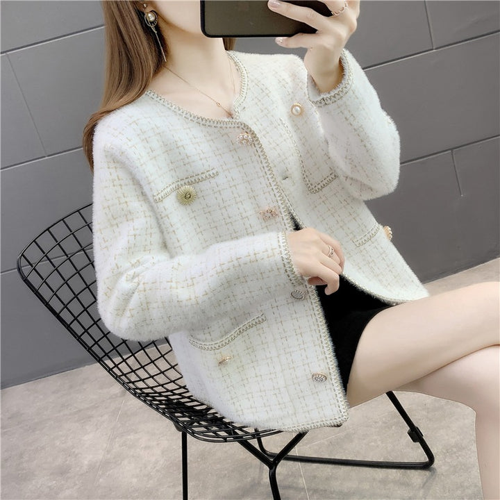 Elegant women's knit cardigan with beaded decorations Lune London