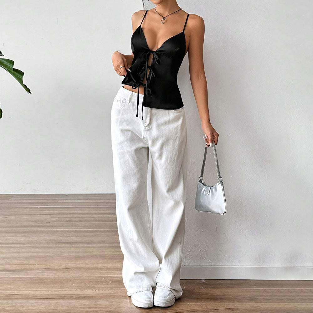 Elegant top for women with deep V-neck and gathers Chic & Stil