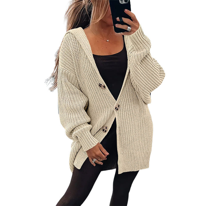 Thick knit jacket for women with an oversized fit and stylish wooden buttons Lune London