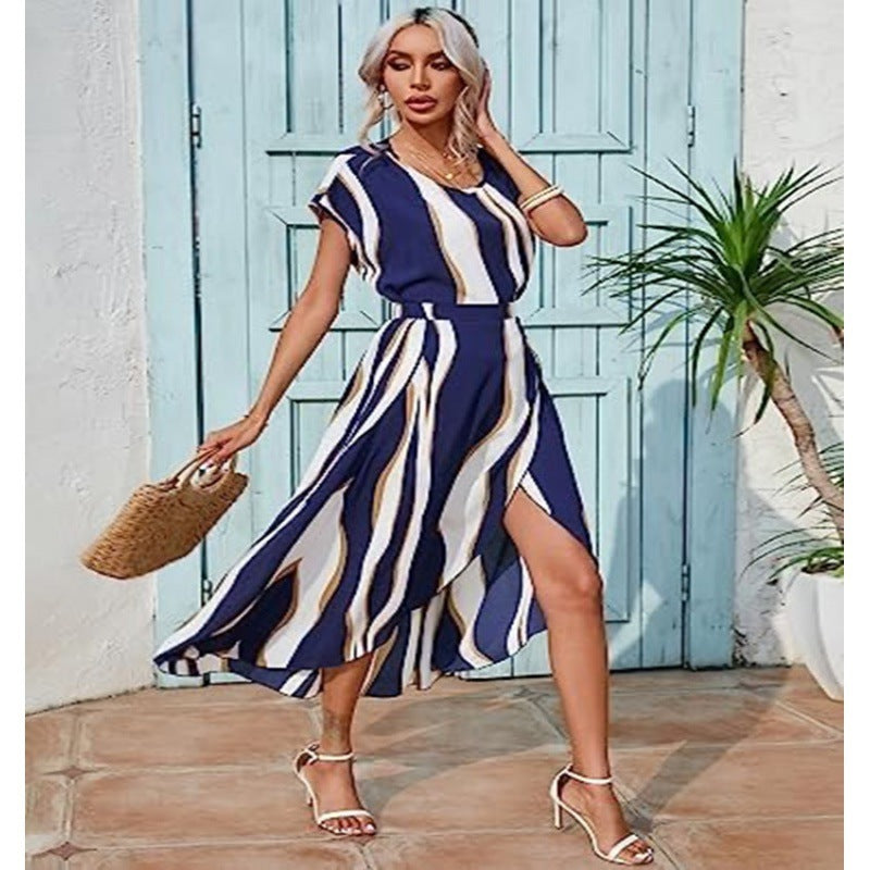 Women Elegant Maxi Dress with Side Slit and Chic Fluid Silhouette