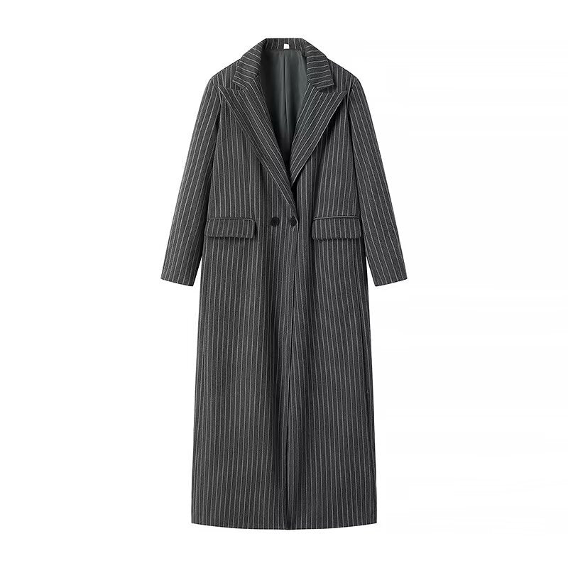 Women elegant long striped blazer with double-breasted buttons and side pockets Lune London