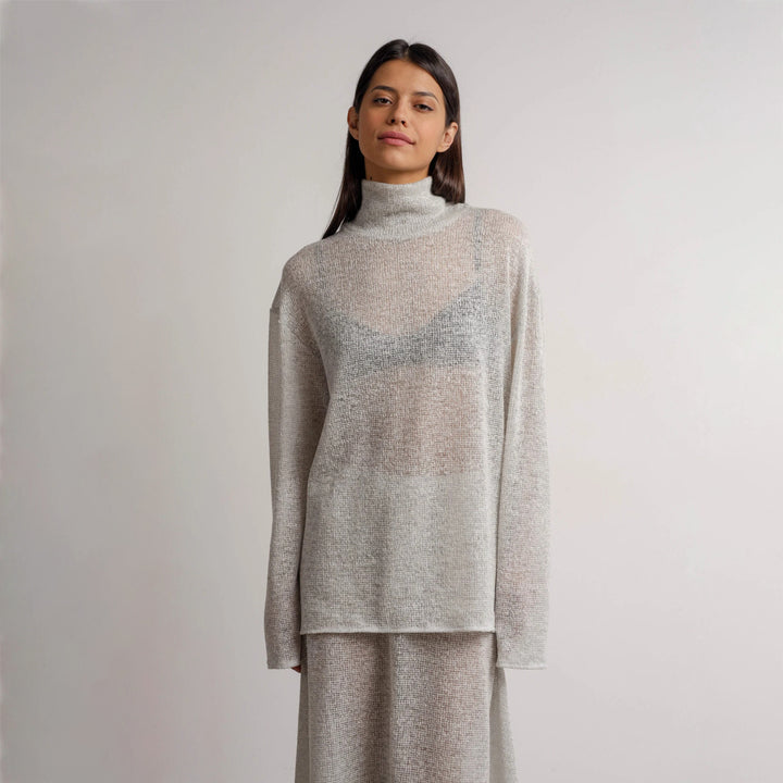 Women’s elegantly cut knit top with trendy skirt Lune London