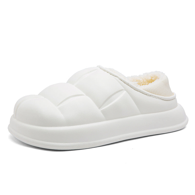 Slippers for women with cozy lining and non-slip outsole Lune London
