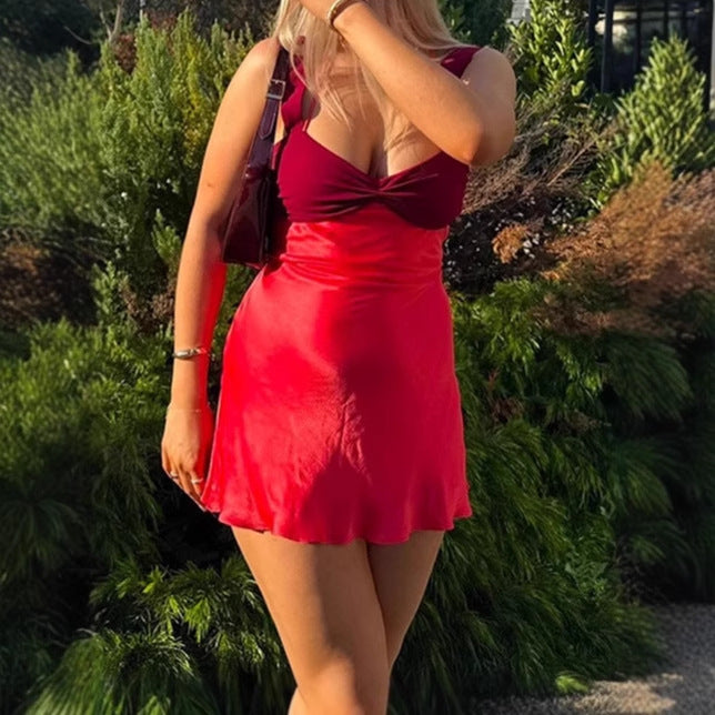 Summer mini dress for women with a chic cut and an elegant top Lune London