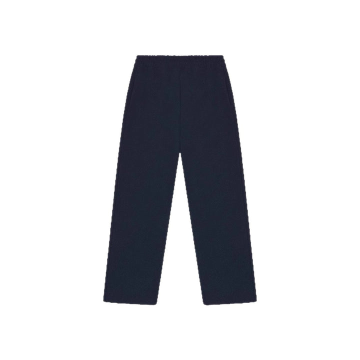 Casual wide women's jogger pants with elastic waistband and convenient pockets Lune London