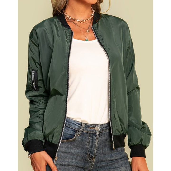 Trendy bomber jacket for ladies with practical side pockets Lune London