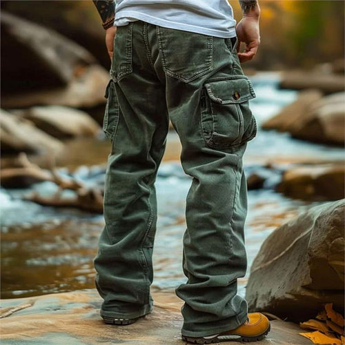 Practical Cargo pants for men with many pockets Lune London