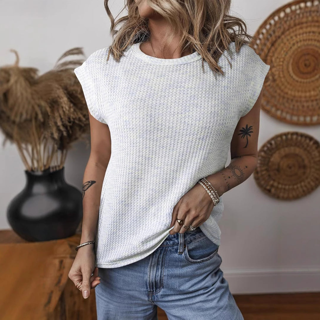 Casual women's t-shirt with woven structure and loose design Lune London