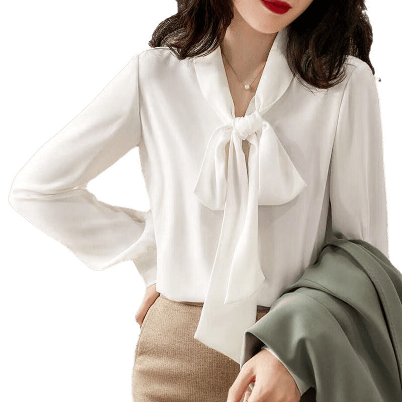 Ladies Elegant bow blouse Lune London
