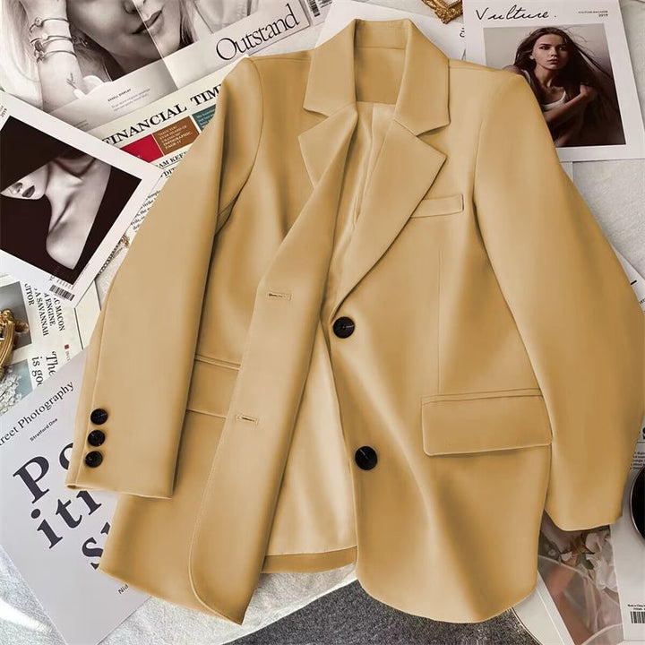 Blazer féminin à la mode avec coupe élégante Chic & Stil