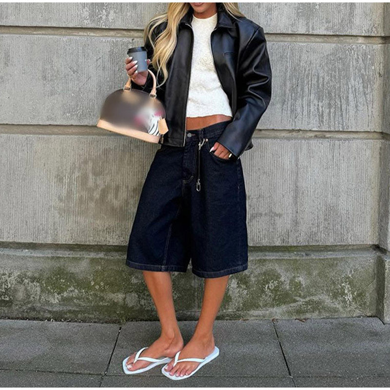 Trendy synthetic leather jacket for women with elastic cut and practical pockets Lune London