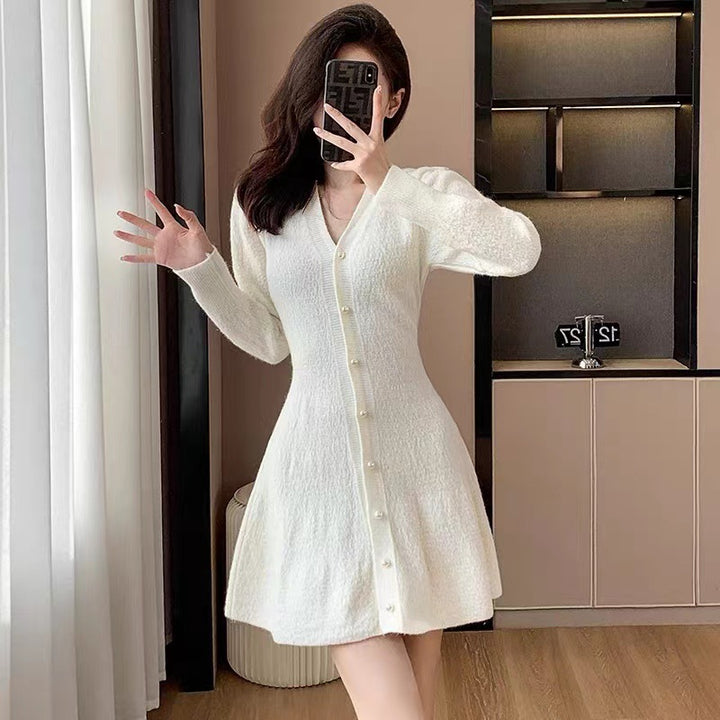 Knit dress for women with button placket and ballet-style sleeves Lune London