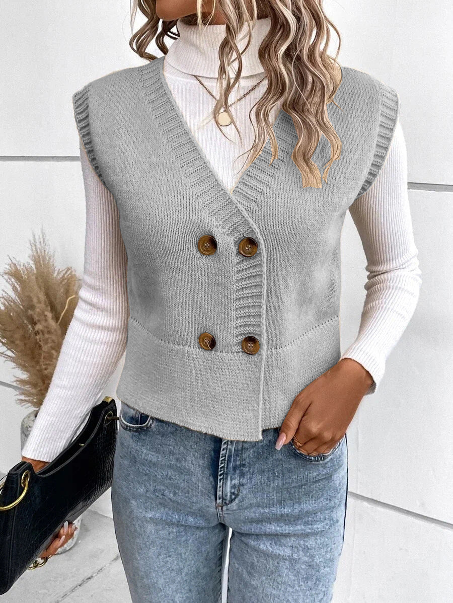 Knitted cardigan for women with double row of buttons Lune London