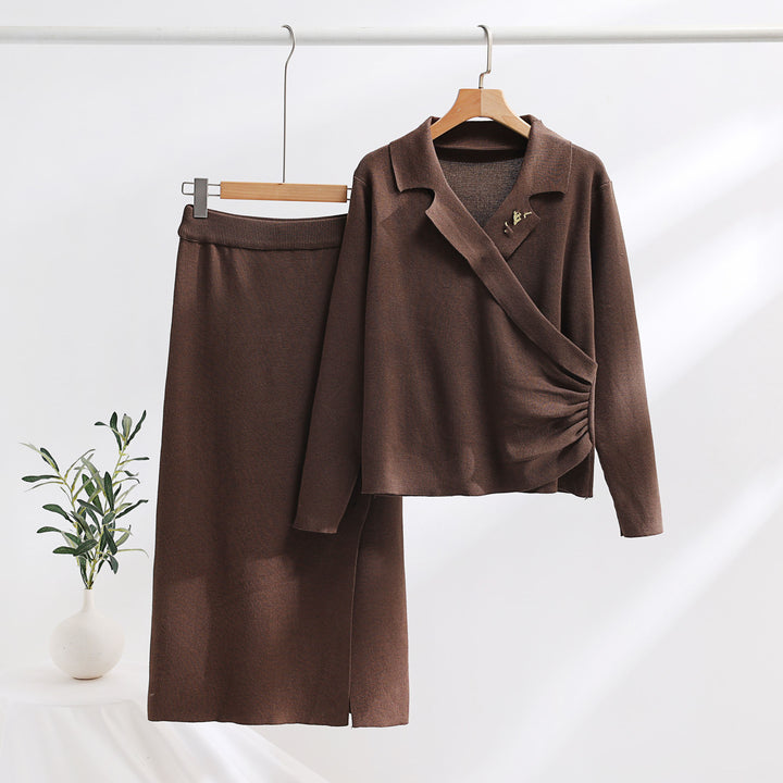 Elegant knit set for women with a wrap top and refined high waist Lune London