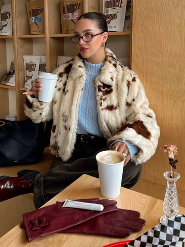 Trendy short jacket for women in faux fur with unique animal print Lune London