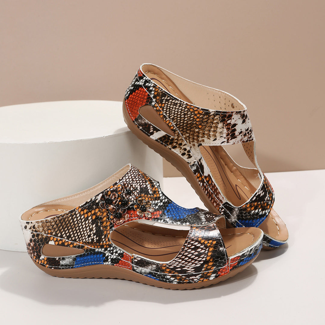 Fashionable women's sandals with breathable inserts and a non-slip sole Lune London