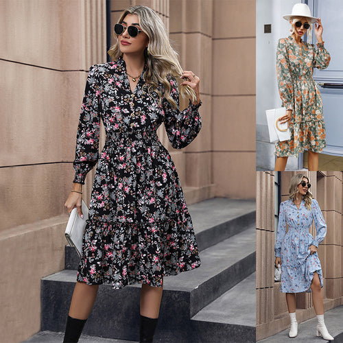 Midi dress for women with floral accents and gathered details Lune London