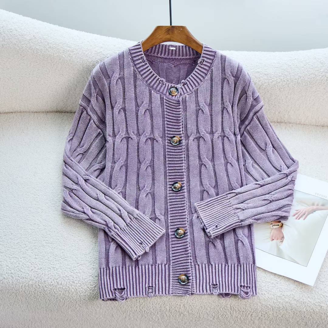 Cardigan pour femmes avec motif en cable et fermeture à boutons Chic & Stil