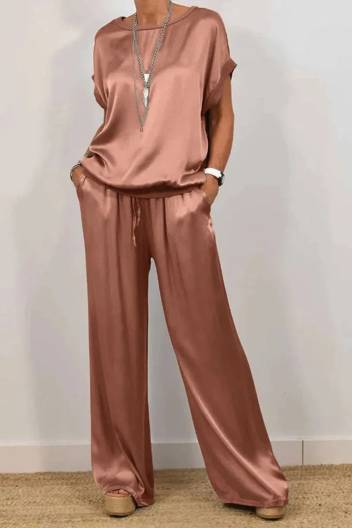 Women’s Elegant Satin Lounge Set with Loose Fit and Casual Top Lune London