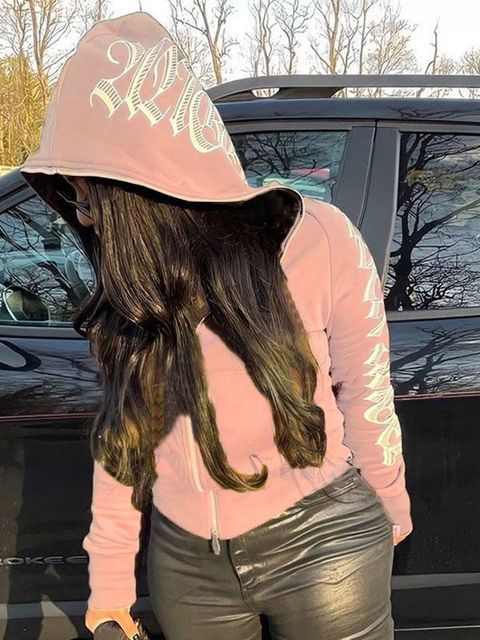 Sporty hooded sweatshirt for women with an innovative graphic design Chic und Stil