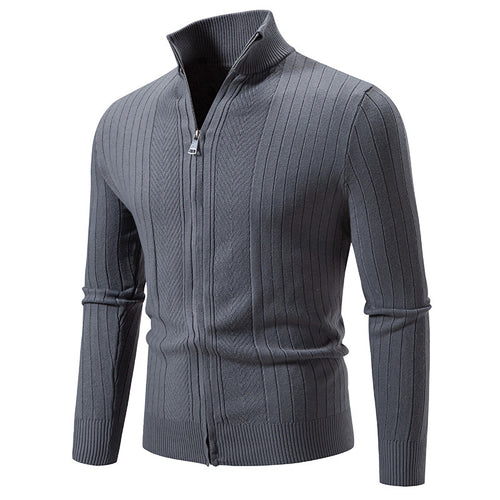 Elegant fine-knit sweater for men with a high collar and zipper Lune London