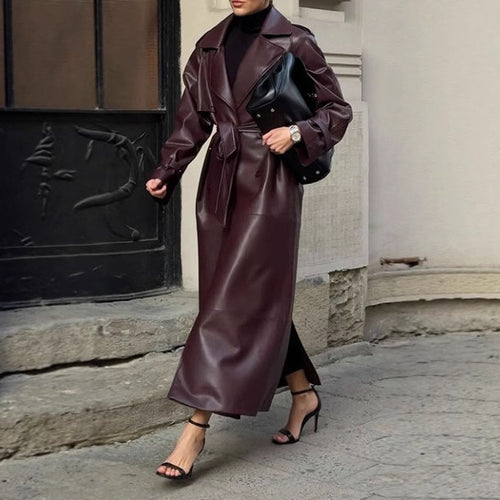 Elegant trench coat in faux leather for women with adjustable belt and practical pockets Lune London