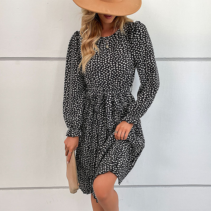 Wrap dress for women with gathered details and belt at the waist Lune London