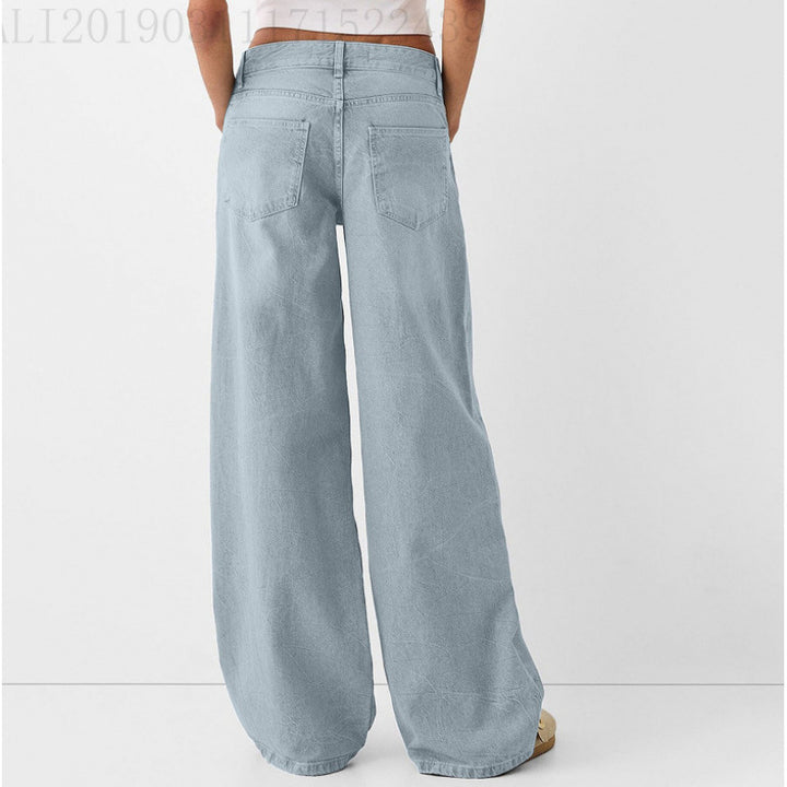 Loose-fitting high-waisted denim pants for women with classic pockets Lune London