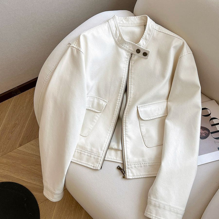 Veste pour femmes en simili cuir avec coupe intemporelle Chic & Stil