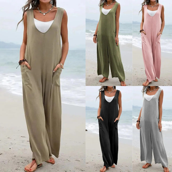 Ladies casual jumpsuit with wide legs and practical pockets Lune London