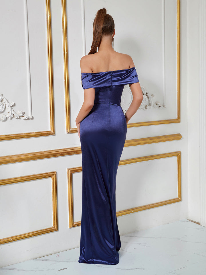 Robe de soirée sexy pour femmes avec design off-shoulder et fente élégante Chic & Stil