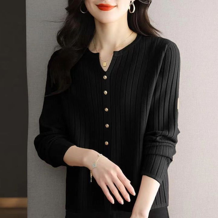 Fine knit blouse for women with button placket Lune London