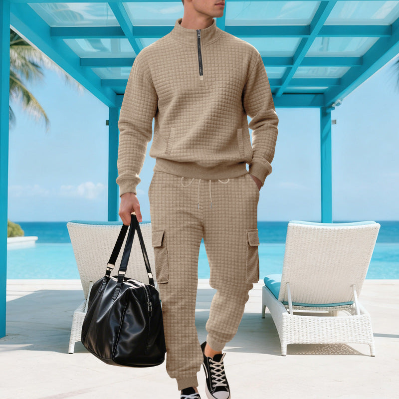 Men's fleece athletic training set with modern high collar and practical pockets Lune London