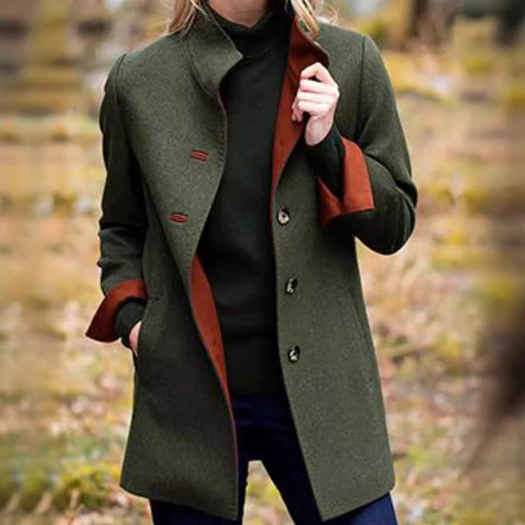 Elegant wool coat for women with high-quality finishes and pockets Lune London